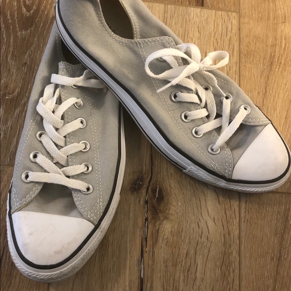 Gray converse low rise - W sz. 10
